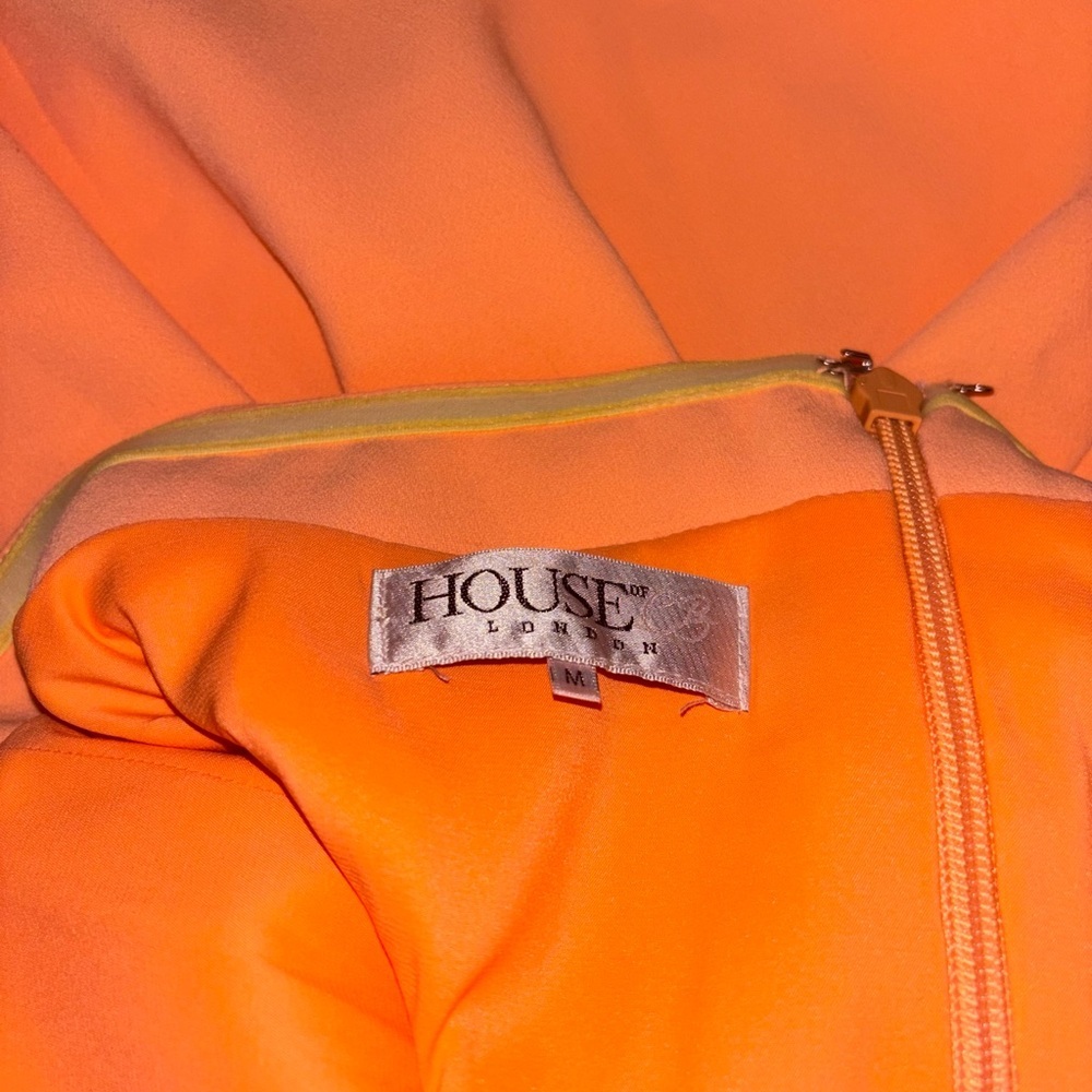 Strapless Orange Bodycon Dress - Women - Picture 6 of 7